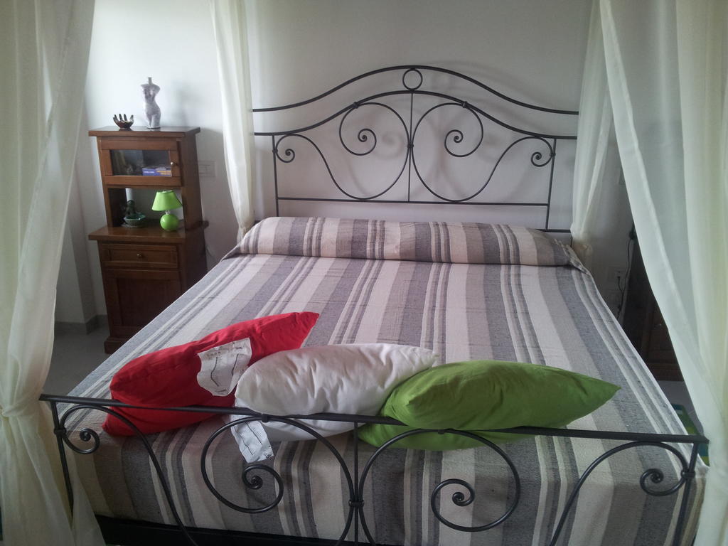 Bed and Breakfast Cascina Rosa Camilla Carpeneto Camera foto